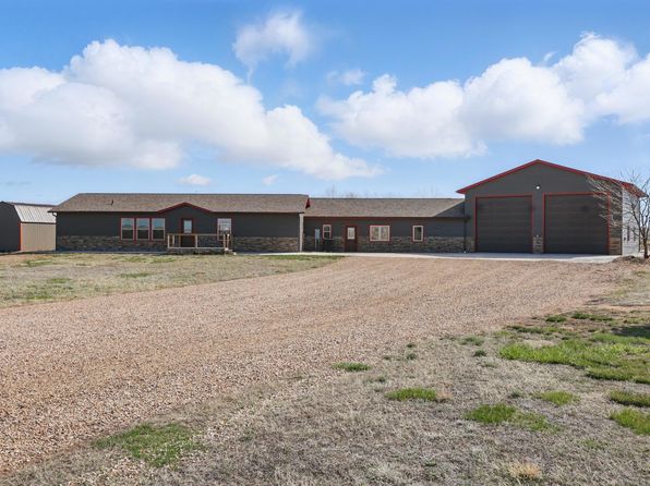 13267 Hillsview Dr, Hot Springs, SD 57747