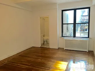Rented by Living New York
