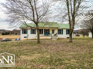 2765 Rickman Rd, Livingston, TN 38570