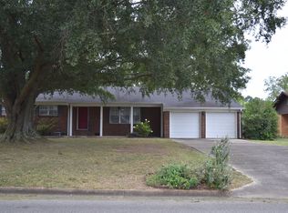 1115 Betty St SW, Decatur, AL 35601