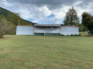 1850 Doe Creek Rd, Irvine, KY 40336