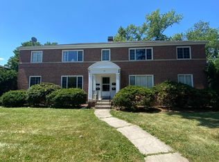 55 E Henderson Rd UNIT B, Columbus, OH 43214