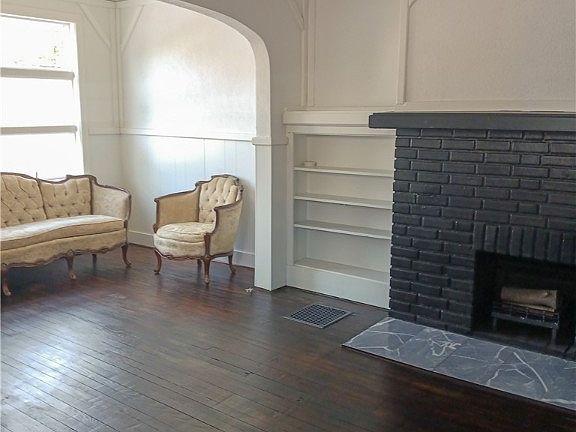 3rd image of 514 Kennedy Ave