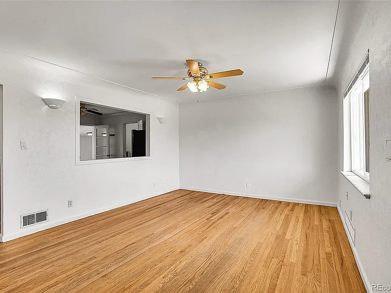 6485 W 53rd Ave — Photo 2