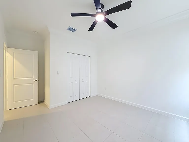 18849 SW 315th St — Photo 23