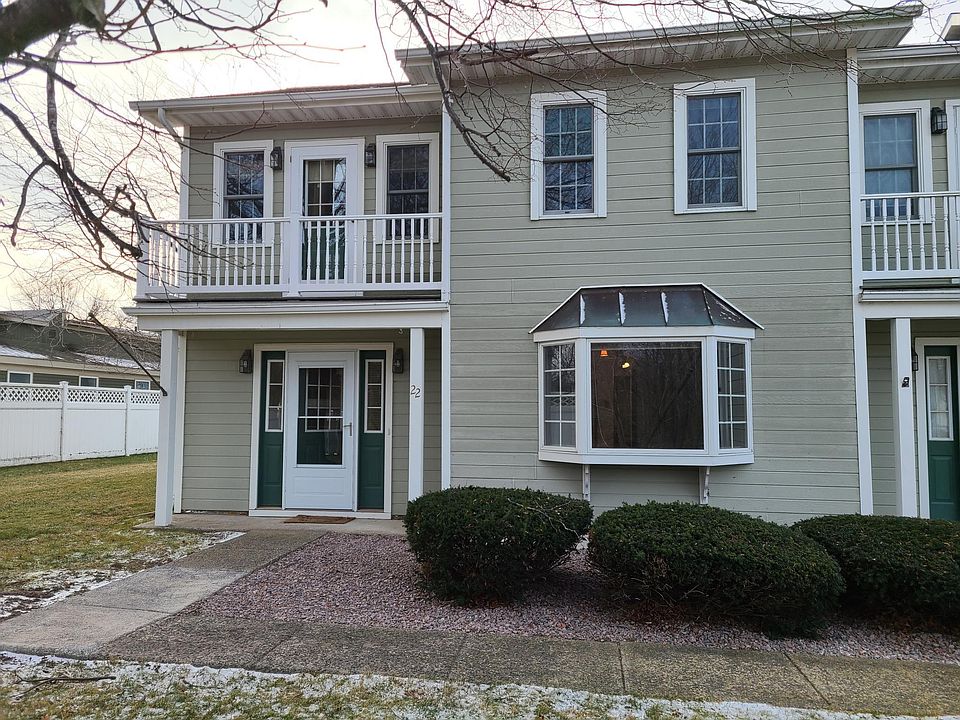 Front view of private end unit.
