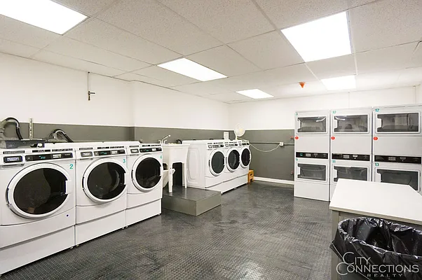 Rented by City Connections Realty | media 31