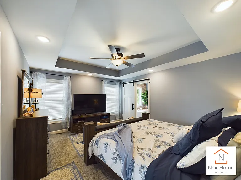 112 Alice Dr — Photo 10