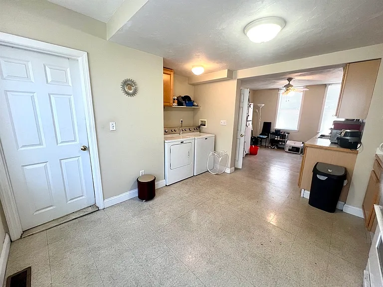 150 Sumner St #1 — Photo 2