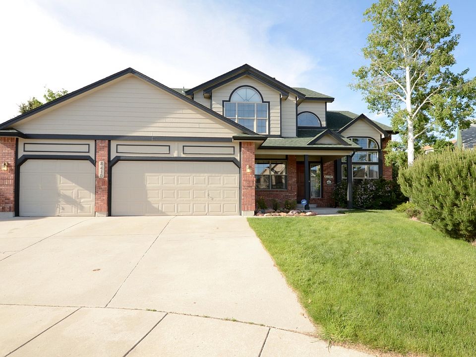 For Sale: 8410 Winncrest Ln, Colorado Springs, CO 80920