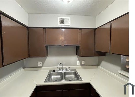 5th image of 1871 Fulstone Way APT 1