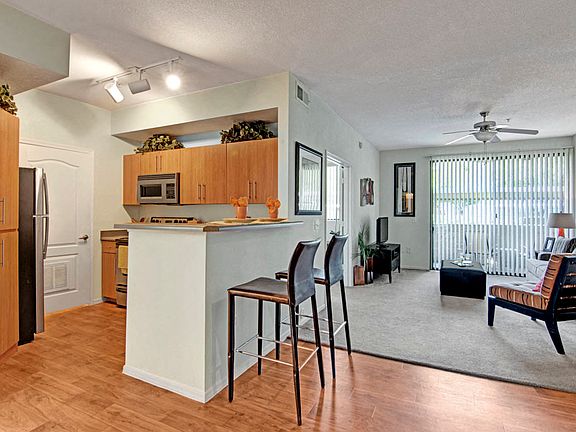 3rd image of 2506 W Dunlap Ave APT 453