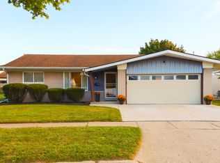 25199 Crisler St, Taylor, MI 48180