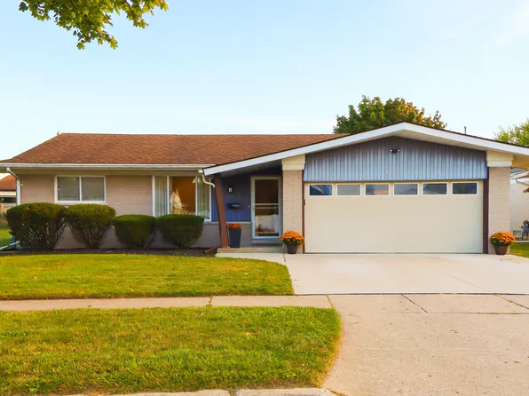 25199 Crisler St, Taylor, MI 48180