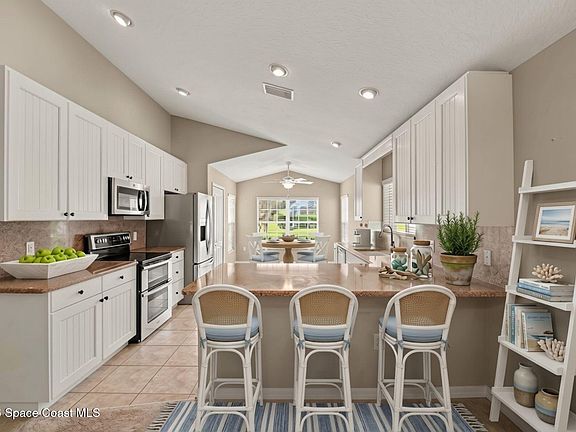 4th image of 2952 Boddington Way