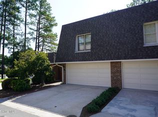 131 Racquet Ln, Pinehurst, NC 28374