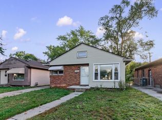 23830 Morton St, Oak Park, MI 48237