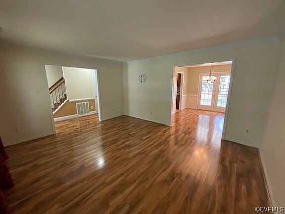 5th image of 9048 Jeans Grove Ln