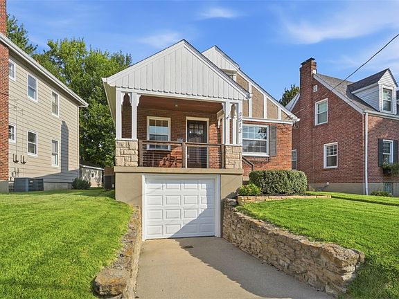 3rd image of 3512 Harrow Ave