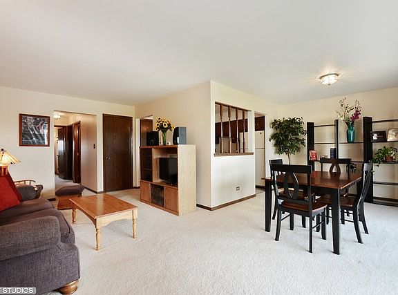 3rd image of 7448 Ponderosa Ct