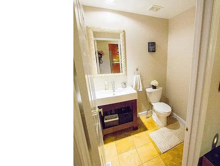 141 Summerhill Ct — Photo 9