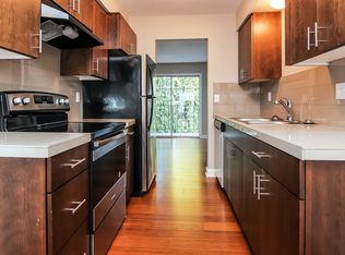Division 50, Portland, OR 97206
