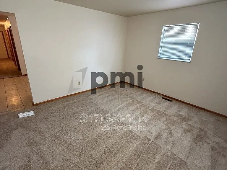 232 S Green St #A — Photo 18