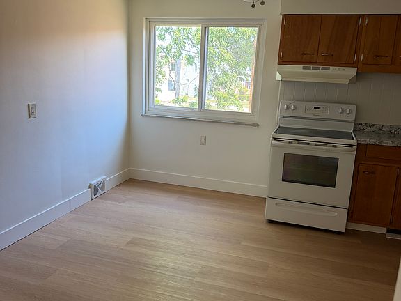 2nd image of 735 Dick Rd