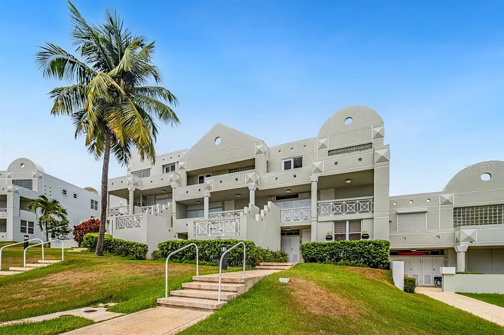 3 bed, 2.5 bath, 1860 sqft, $3,500 — Photo 3