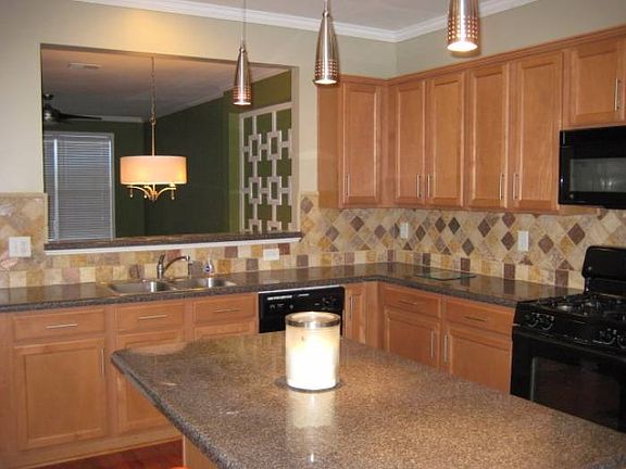 5th image of 4725 Creekside Villas Way SE