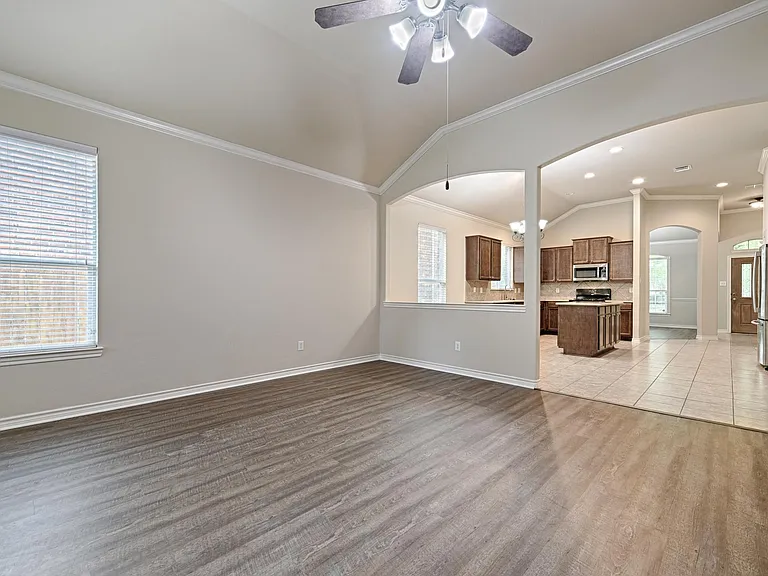 728 Mandalay Bay Dr — Photo 26