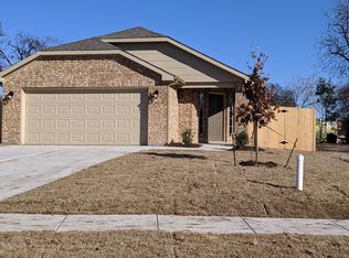 2805 Ross Ave, Fort Worth, TX 76106