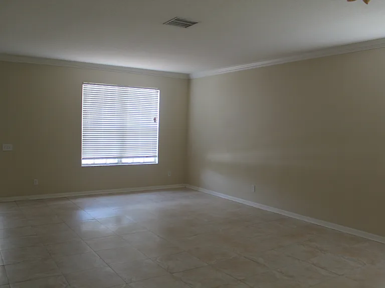 5916 Plummer Slade Ct — Photo 10