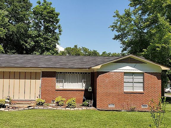 2nd image of 704 Church Ave