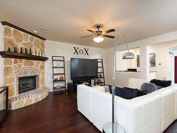 5th image of 2306 Brownstone Ln