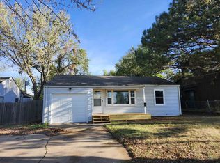 5908 E Kinkaid St, Wichita, KS 67218