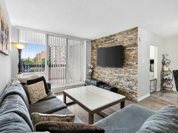 1615 Bloor St #512, Mississauga, ON L4X 1S2