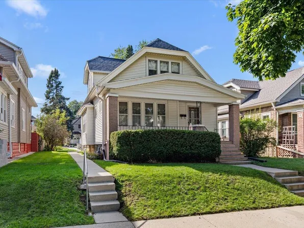 3151 S 10th STREET, Milwaukee, WI 53215