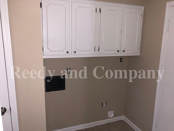 5th image of 4252 Rosewind Cir