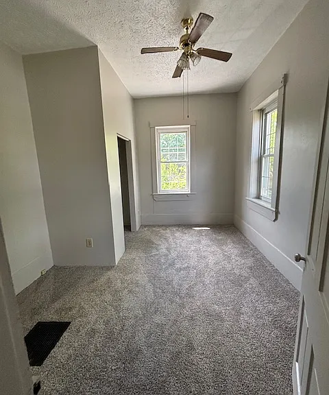 811 S Main St #811 — Photo 13