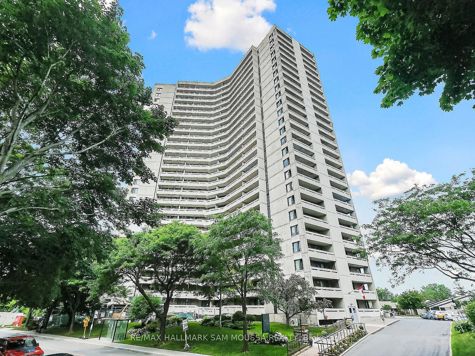2 bed, $2,000 — Photo 1