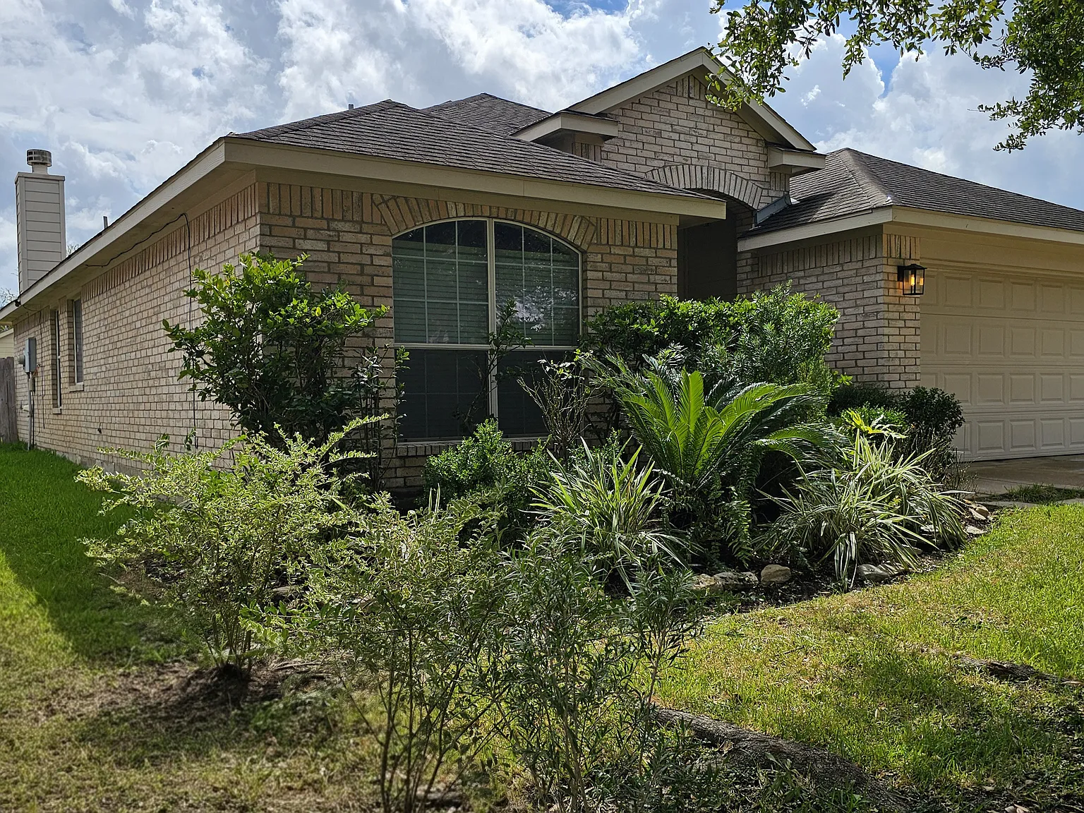 3 bed, 1462 sqft, $1,950 — Photo 4