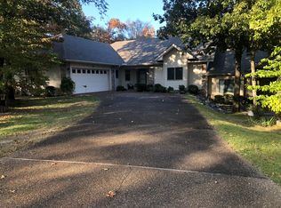 16 Arista Ln, Hot Springs, AR 71909
