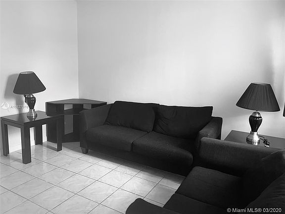 3rd image of 1690 NE 151st St APT 10