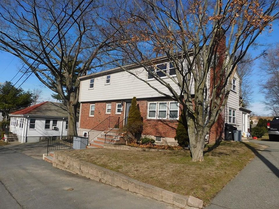 1st image of 144 Phipps St #2