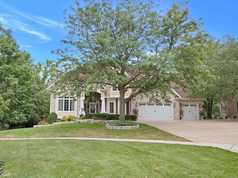 1st image of 11646 W Kluth Ct