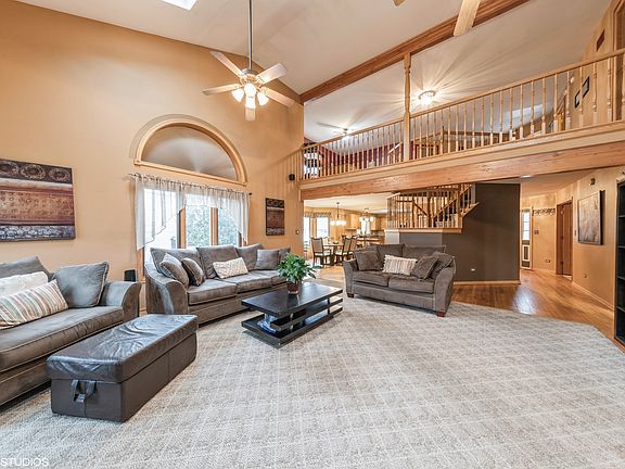 4th image of 8438 Dunmore Dr