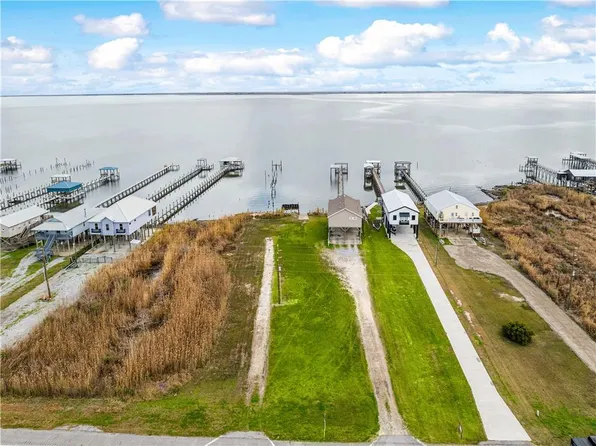 25496 Chef Menteur Hwy, New Orleans, LA 70129