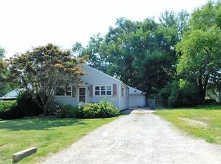 109 Homewood Ave, Creve Coeur, IL