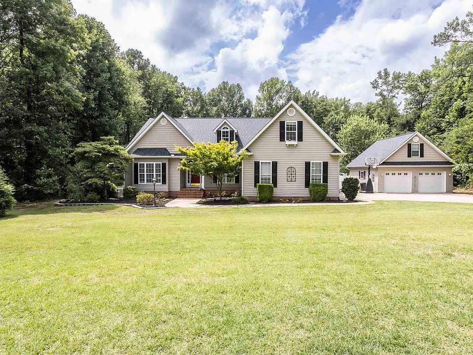 1st image of 241 Shannon Lake Cir